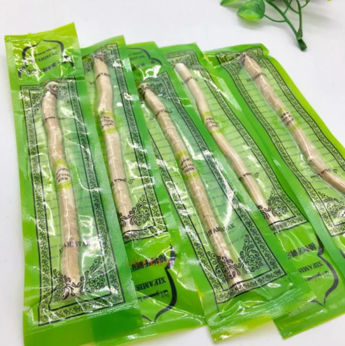 Bâtonnet de nettoyage dentaire Miswak