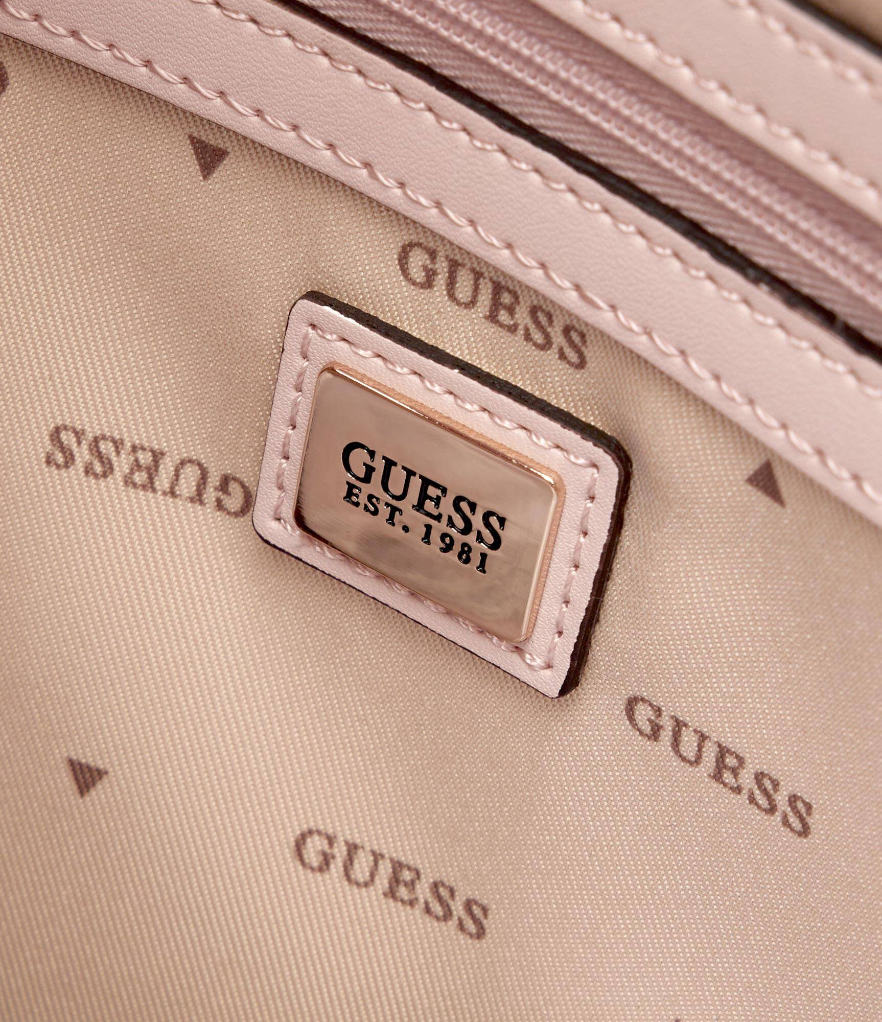 Guess Igi Tote Bag Rose Poudré - Détail intérieur GUESS EST. 1981