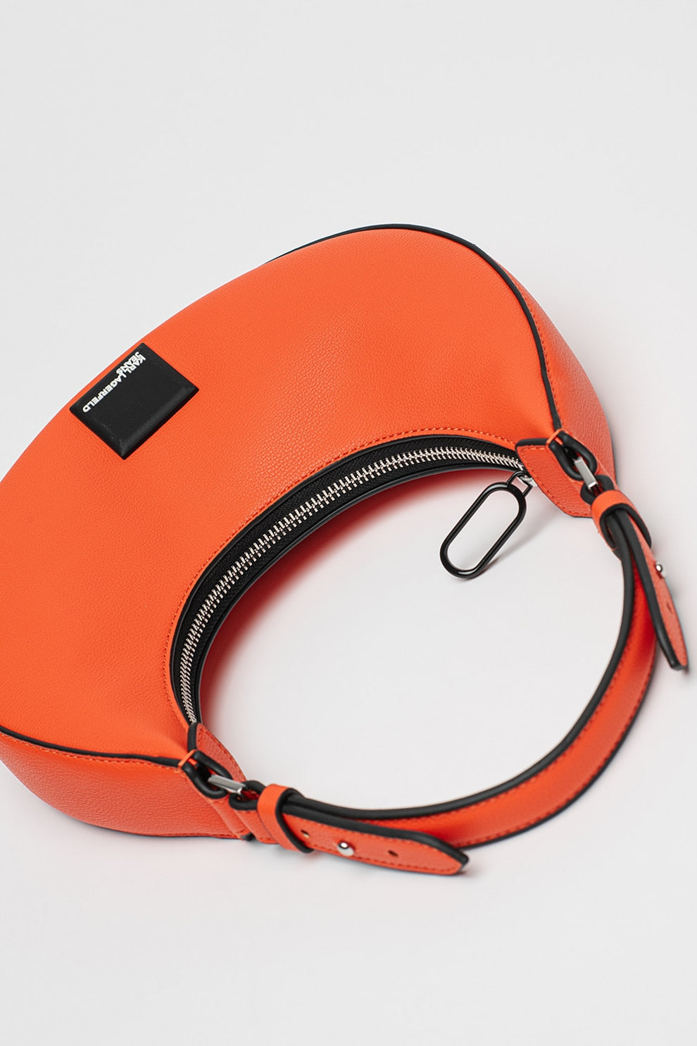 Karl Lagerfeld Jeans – Sac Hobo Demi-Lune Orange Femme